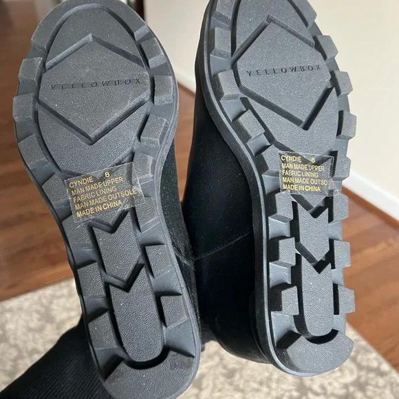 Yellow Box boots - Picture 3 of 4